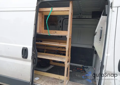 2018 Ram Promaster 3500 Cargo Van High Roof 159 Wb Ext z USA, uszkodzony, nr VIN 3C6URVJG3JE101260